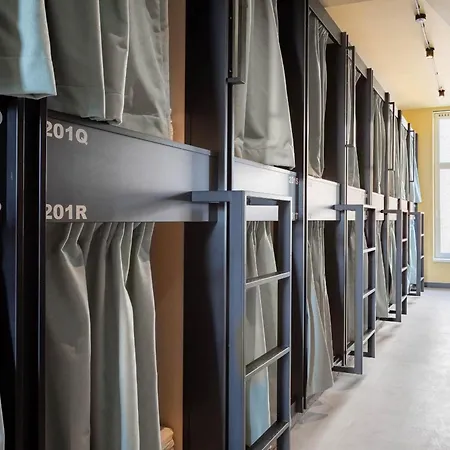 Cooldocks Hostel